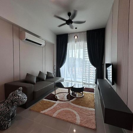 The Moonlight Valley Apartment Sandakan Exterior photo