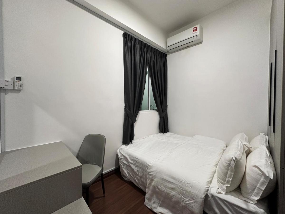 The Moonlight Valley Apartment Sandakan Exterior photo